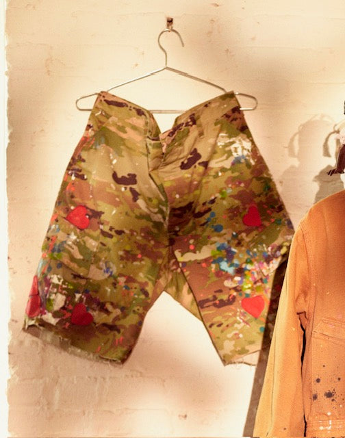 ReTOUCHE Painted Camo Cargo Shorts